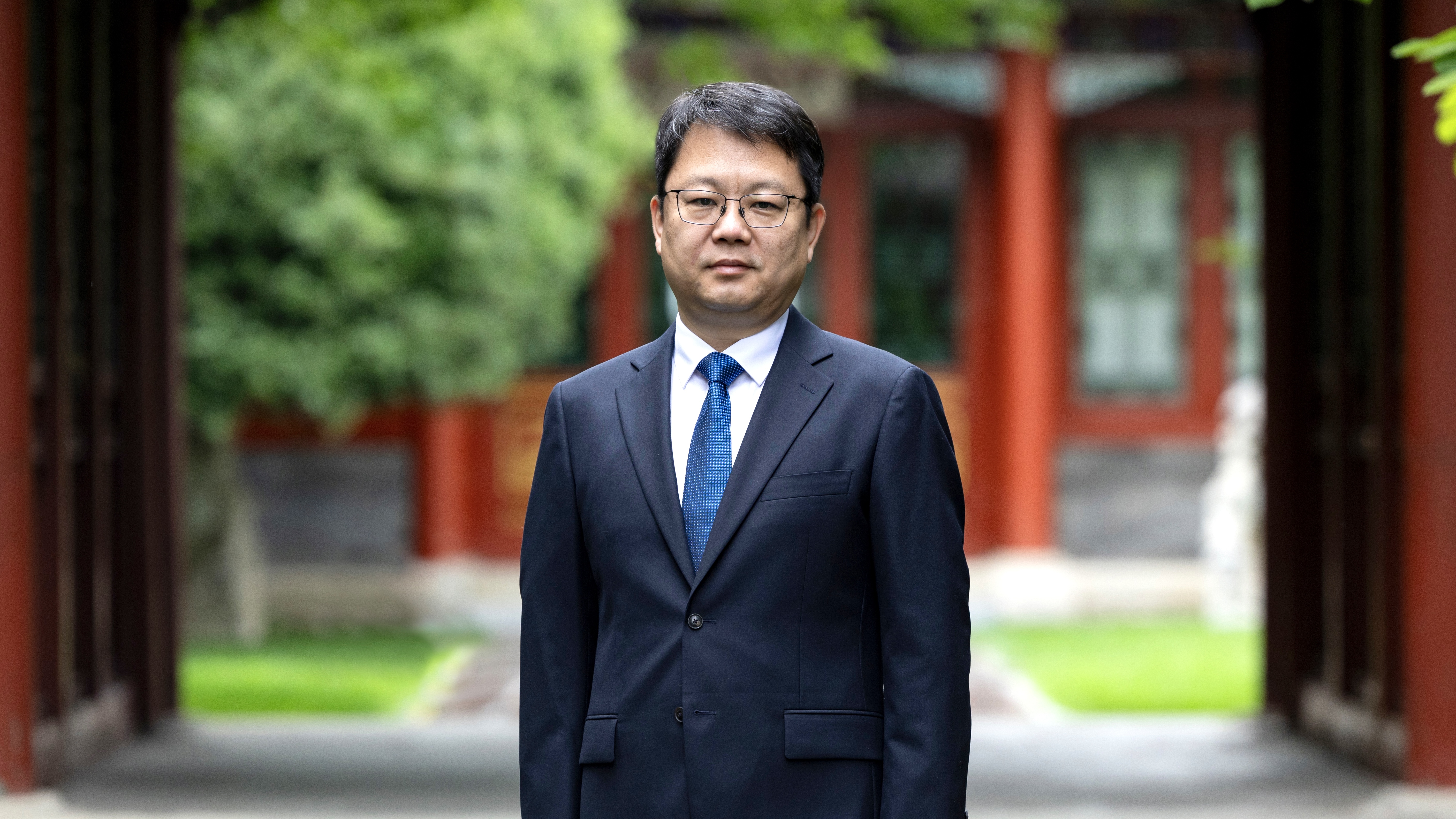 20260701-校领导-李志华-图图.jpg